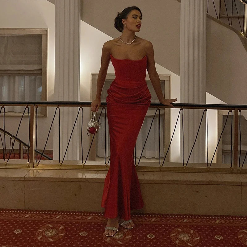 Sexy Pleat Strapless Long Dresses Women Sleeveless Backless Hip Package Lace-up Party Dress Lady New Christmas Cocktail Gowns